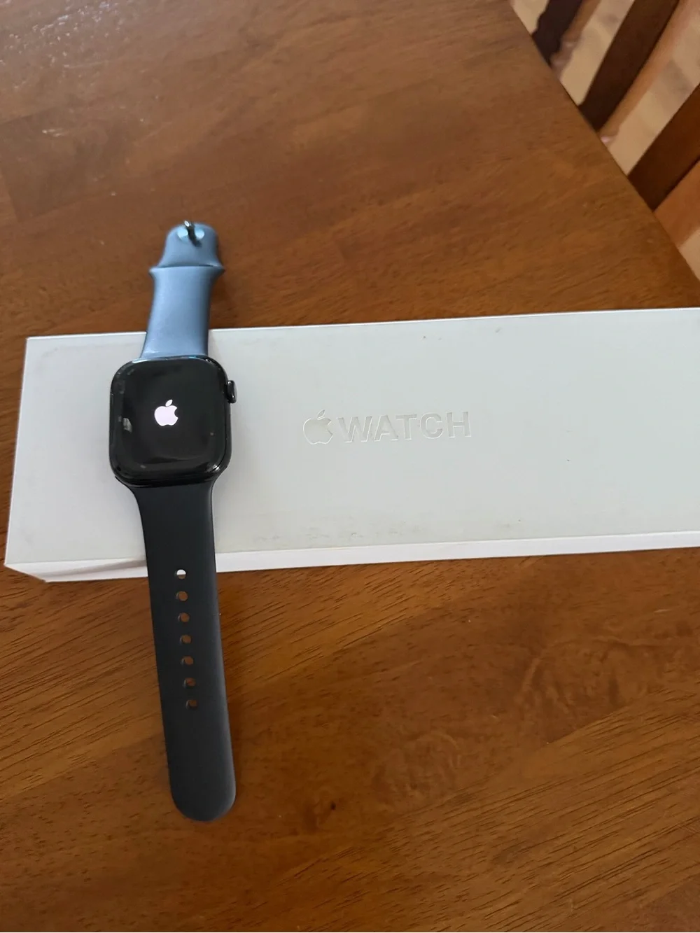 Apple watch series 11 w/ cellular 42mm
